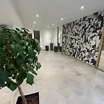 Thesspacious Apartment