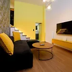 Luxenest Apartment