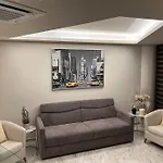 Στούντιο 305
