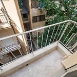 P Deluxe Suites 3
