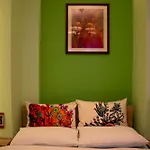 C.27 Lili Urban_Apartment