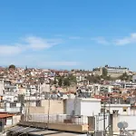 Bella Vista Apartment In The City Center By Binobi!