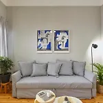 Bright Bright B Central Apartment With Balcony