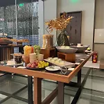 City Heart Room 3