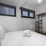 Room 8, Nilie Hospitality Mgmt