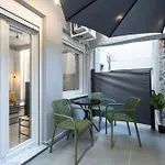 Room 8, Nilie Hospitality Mgmt