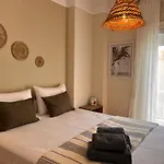 Meraki Luxury City Center Apartment