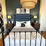 7Pockethouse