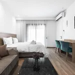 Penthouse Level 8, Nilie Hospitality Mgmt
