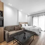 Penthouse Level 8, Nilie Hospitality Mgmt
