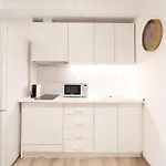 F & B Collection - Central