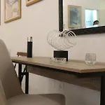 D2Suite Στα Λαδάδικα Θεσσαλονίκη
