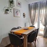 Cozy Apartment In The City Center