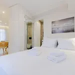 Tsinari Comfort & Luxury Suite, Private Parking