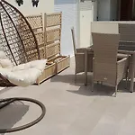 Elegance Luxury Penthouse Suite