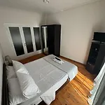Lucky House
