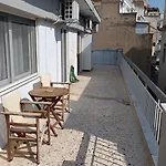 Ikos Apartment