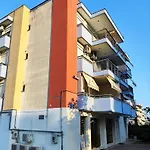 Homely Flat Near Airport