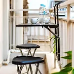 Cozy Hideaway In Thessaloniki