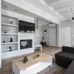 Niraya 2 Bedroom Penthouse, The Luxury Suites