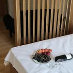 Welcome Urban Apartments Lg