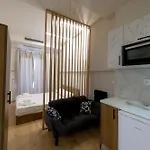 Welcome Urban Apartments Lg