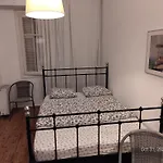 Cosy Open Large Studio By Roman Ruins Helexpo
