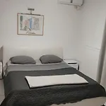100Sqm2Bedrooms Free Parking Airport 10Min