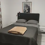 100Sqm2Bedrooms Free Parking Airport 10Min