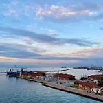 Zeusbnb Penthouse Sea View