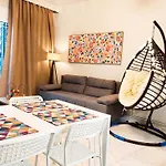 Thess_Cozy_Home