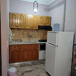 Vintage Apartment In Kalamaria