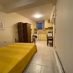 Amazing Studio Next To The Center 10 Mins Walk 123