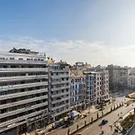 Mirror Luxury Central Penthouse By Binobi!