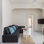 Bianca By Halu! Central 2-Bd Apt