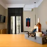 Travelers Suite
