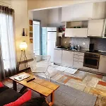 Cozy In The Very Heart Of Thessaloniki
