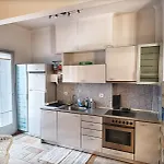 Cozy In The Very Heart Of Thessaloniki