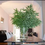 Central Luxury Apartment At Proxenou Koromila