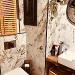 M Boutique Apartments