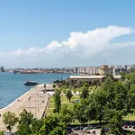 Houseloft Skyline Panorama