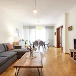 Houseloft White Tower Echo