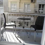 Laura Deluxe Apartment