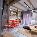 Thesseasyliving Apartments