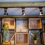 Thesseasyliving Apartments