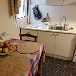 Sunny Quiet Apt