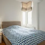 Brand-New Modern Flat In Heart Of City