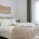 Lena\'S Central Relaxed Eco Apartment