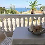 Villa Korais Luxury 3Br Apt With Sea View
