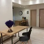 Modern Central Apartment